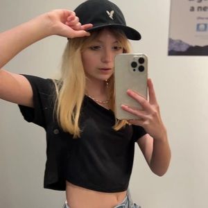 Meet your Posher, Emma